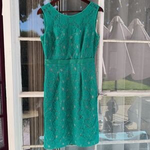 BCBG Green lace illusion Cocktail Dress size 6